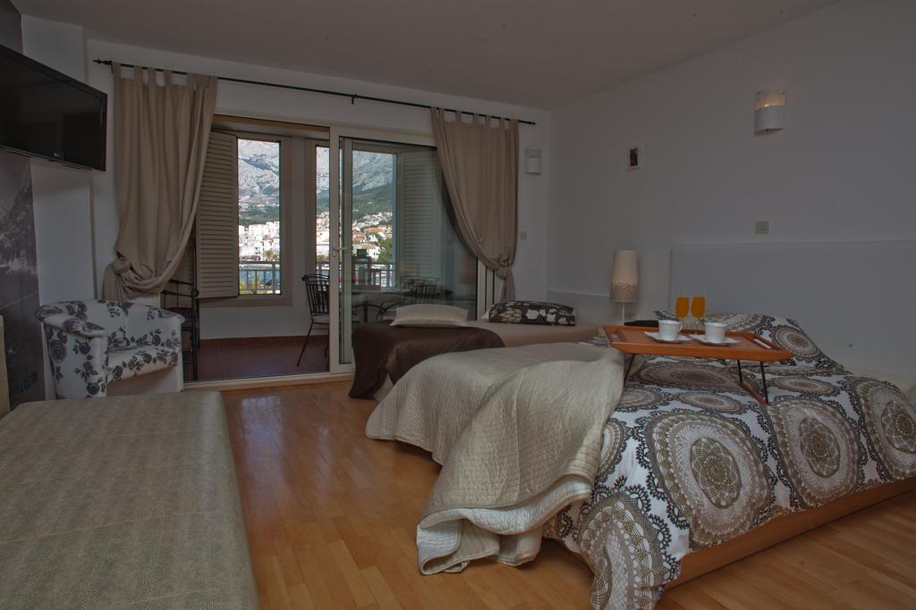 Makarska City Bay Studios Buitenkant foto